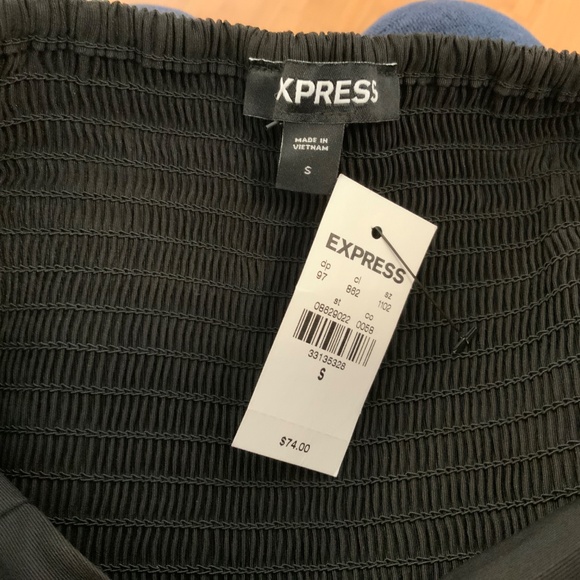 Express Flutter Sleeve Peplum Top - Picture 3 of 4